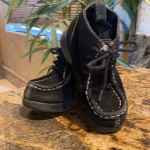 Gymboree size 10 boots